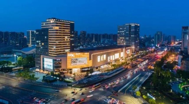 探秘无锡宝龙城市广场，都市生活的时尚地标