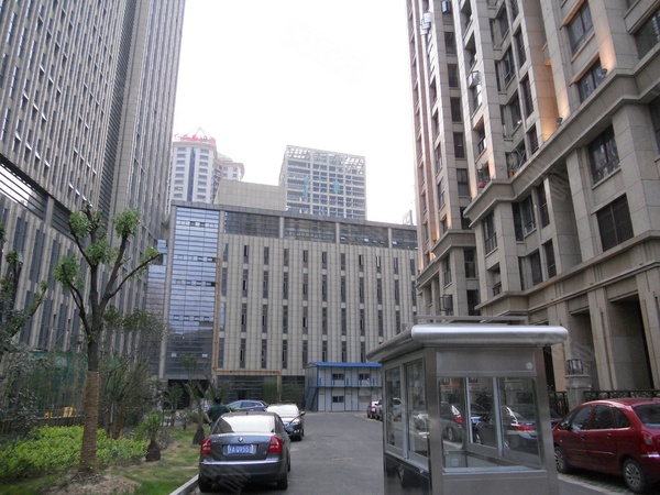 木马公寓，城市中的温馨避风港