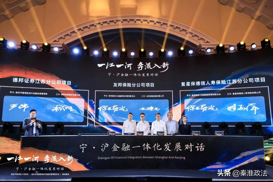 置地广场，城市商业地标与社区生活的新篇章