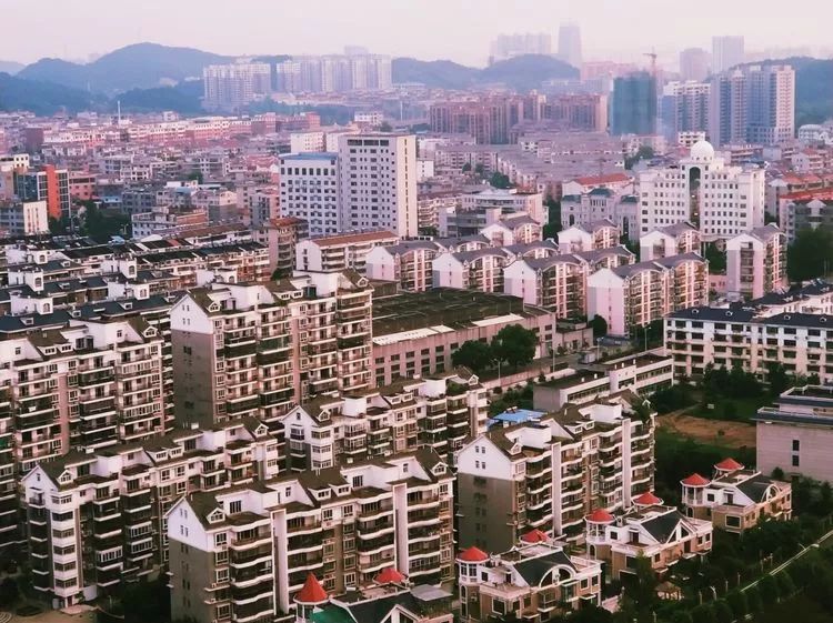 咸宁二手房，城市变迁中的温馨选择