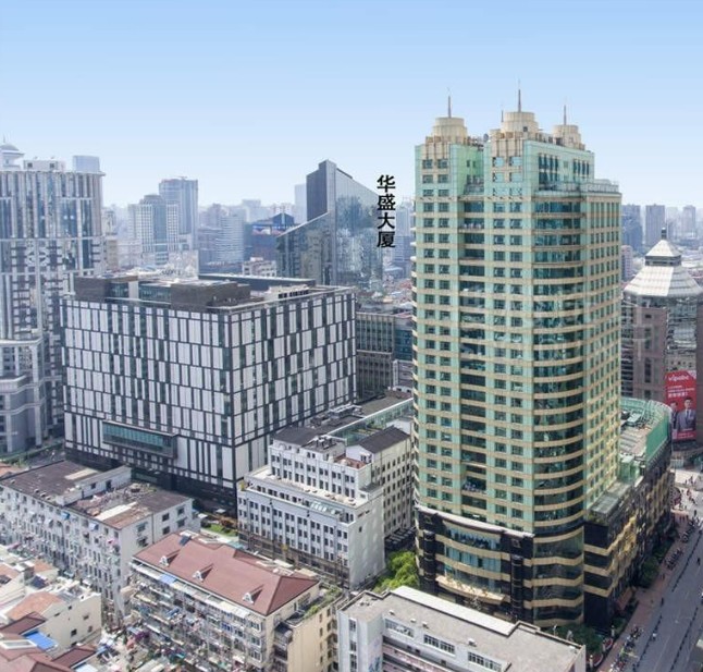 探秘城市之心，华园大厦的辉煌与梦想