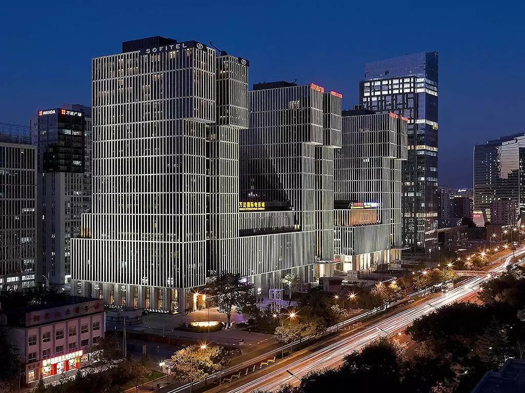 探索北京银泰中心写字楼，城市天际线上的商务新地标