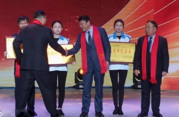 免费与你同行，探索无界，共享无垠的旅程