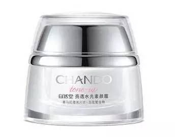 素颜霜，自然美肌的秘密武器