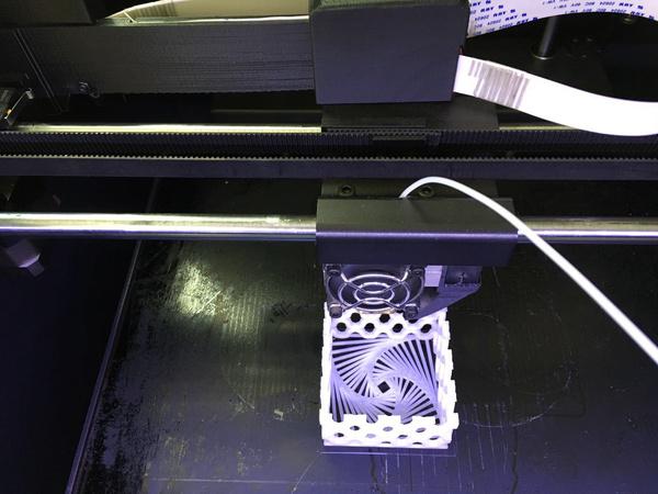 探索未来制造，高精度3D打印机的无限可能
