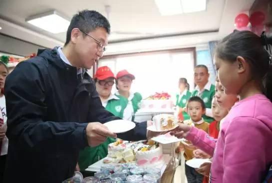 体育彩票，一张梦想的起点，几元钱的希望之旅