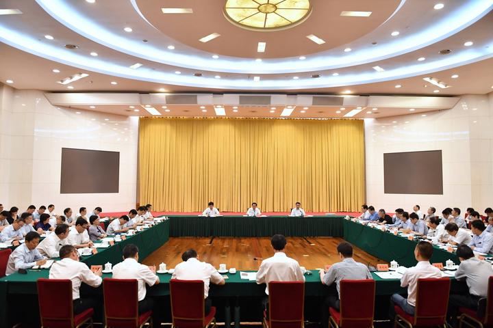 中央农村工作会议，新起点，新征程，共绘乡村振兴壮美画卷
