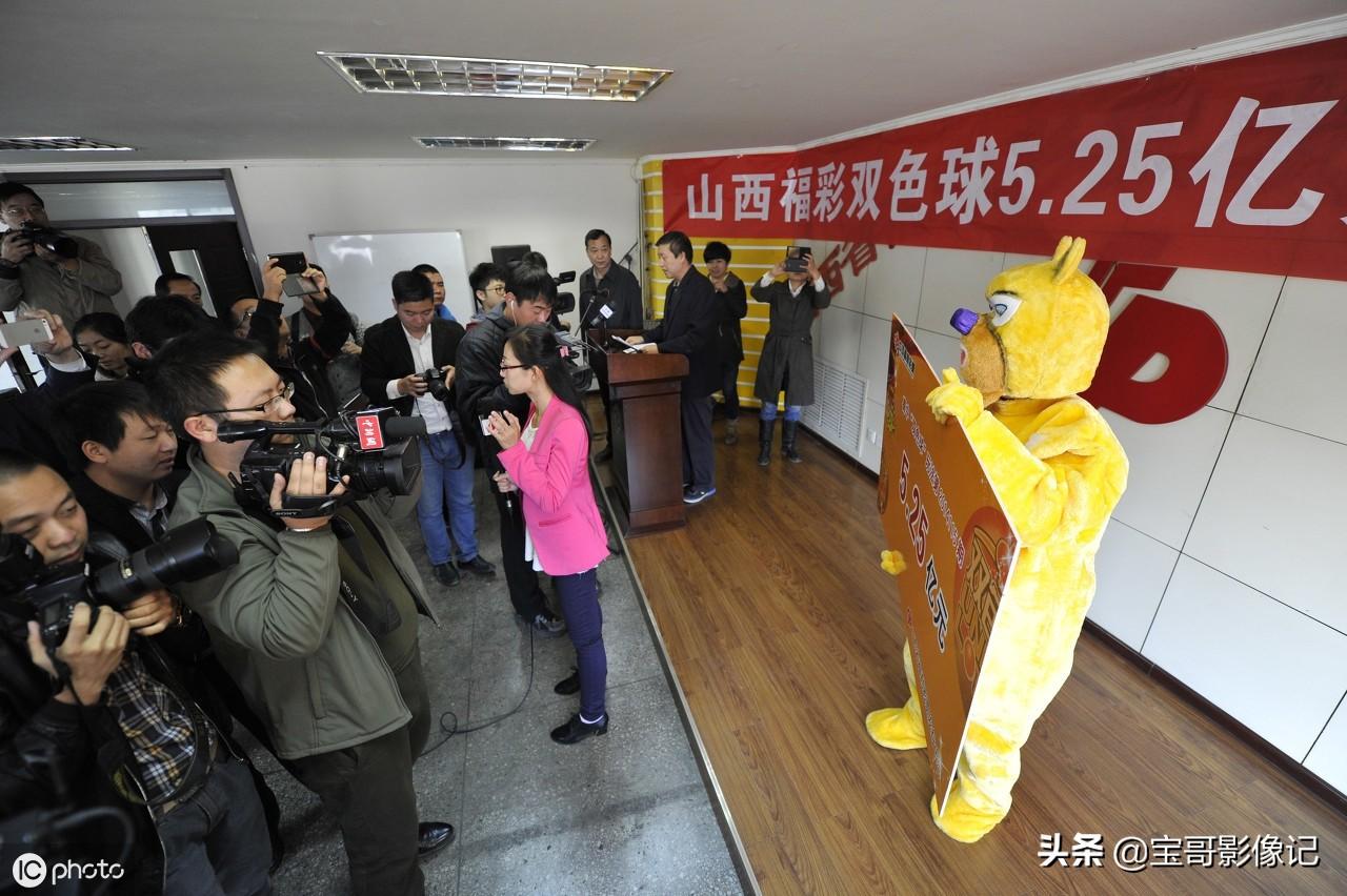 探索双色球开奖记录，揭秘彩票背后的数字奥秘