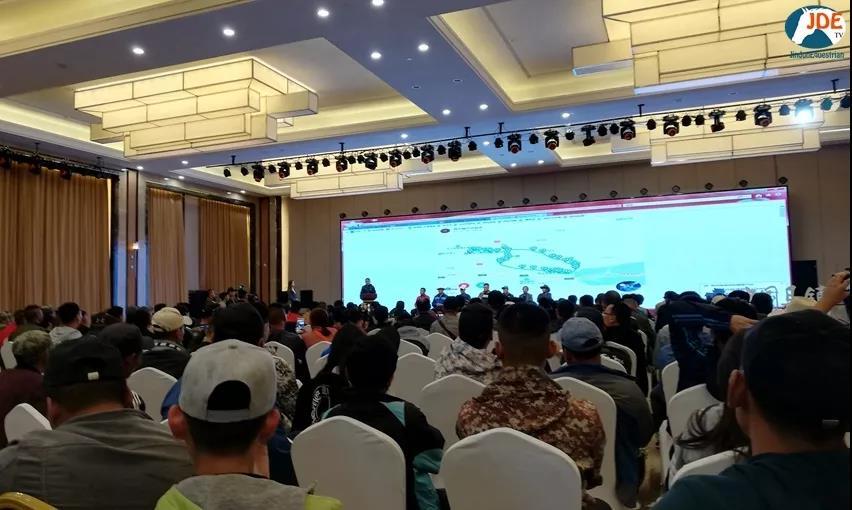 今期马会传真，揭秘香港赛马的魅力与文化今期马会传真图片1