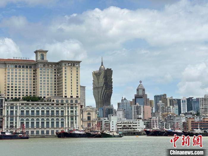 澳门2019-至暗时刻的曙光，全年正版资料之探索澳门2021年正版资料