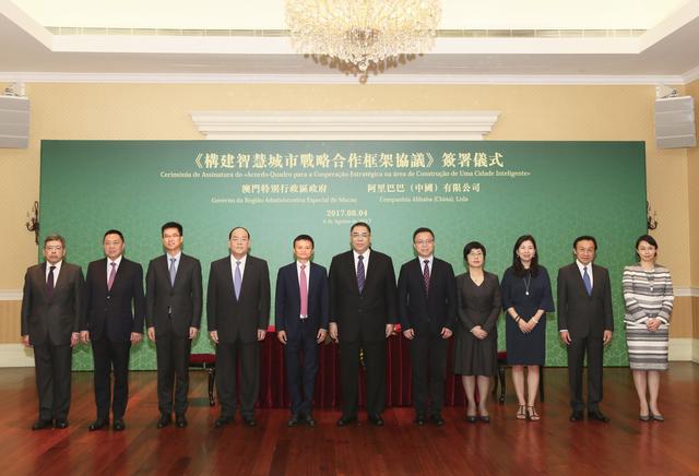 澳门精准资料，揭秘新时代的预测艺术新澳100%中奖资料