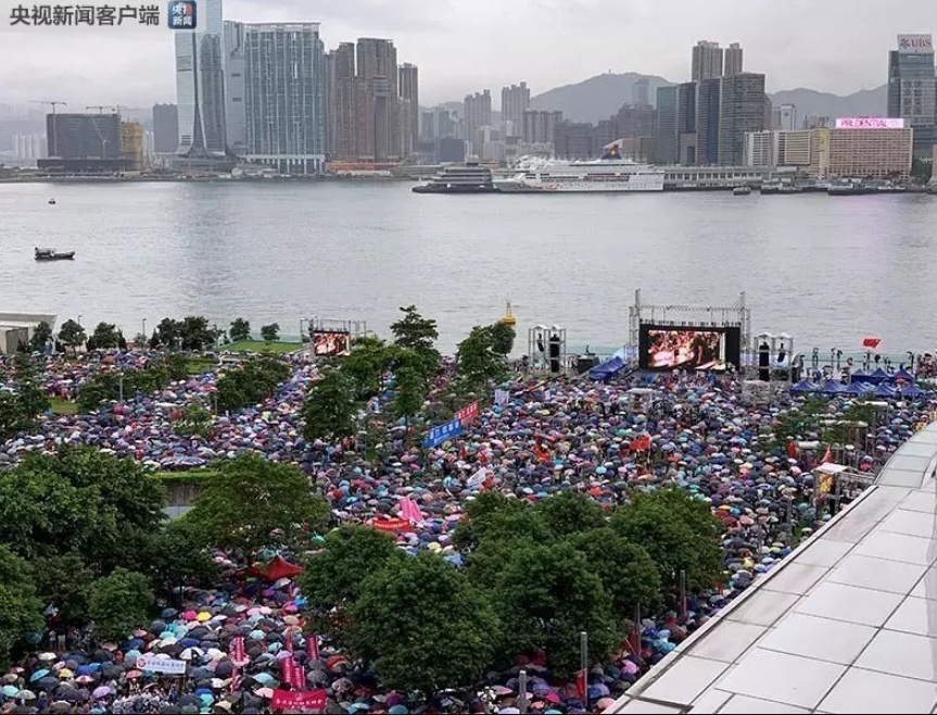 现场直播，香港本港台揭晓的瞬间香港本港台现场直播结果 新