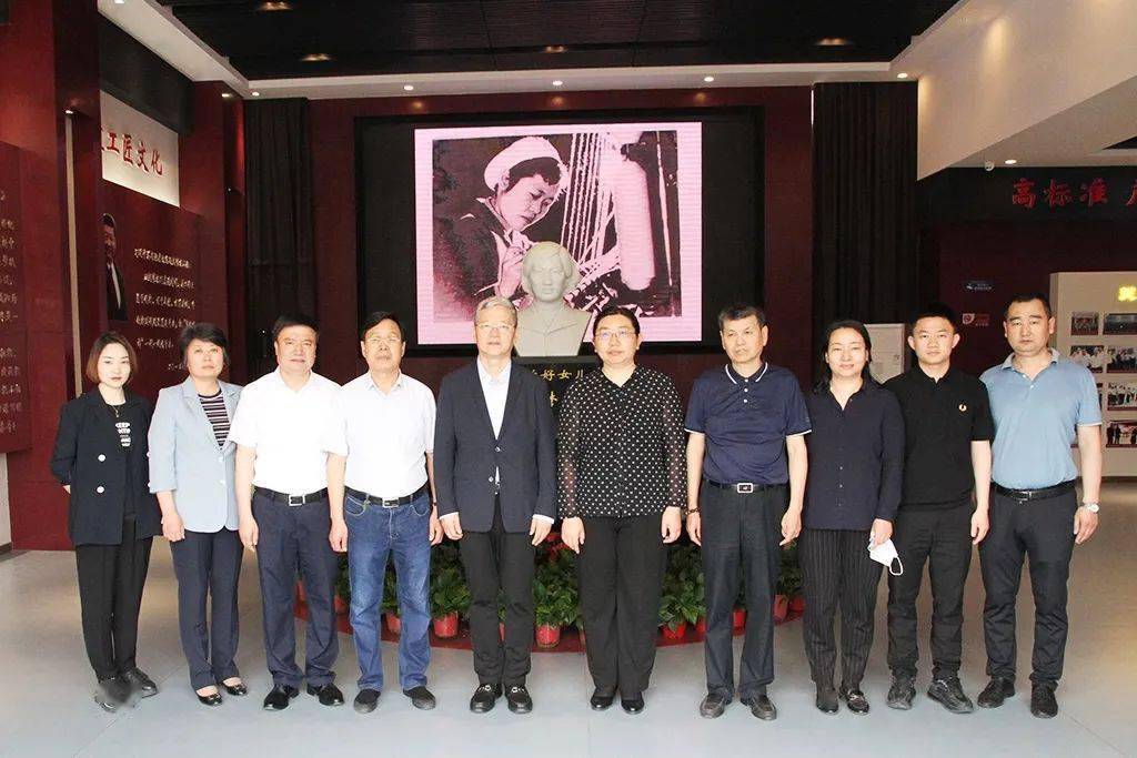 2036年澳门资料大全，探索未来与传承的交汇点2023澳门资料正版大全软件