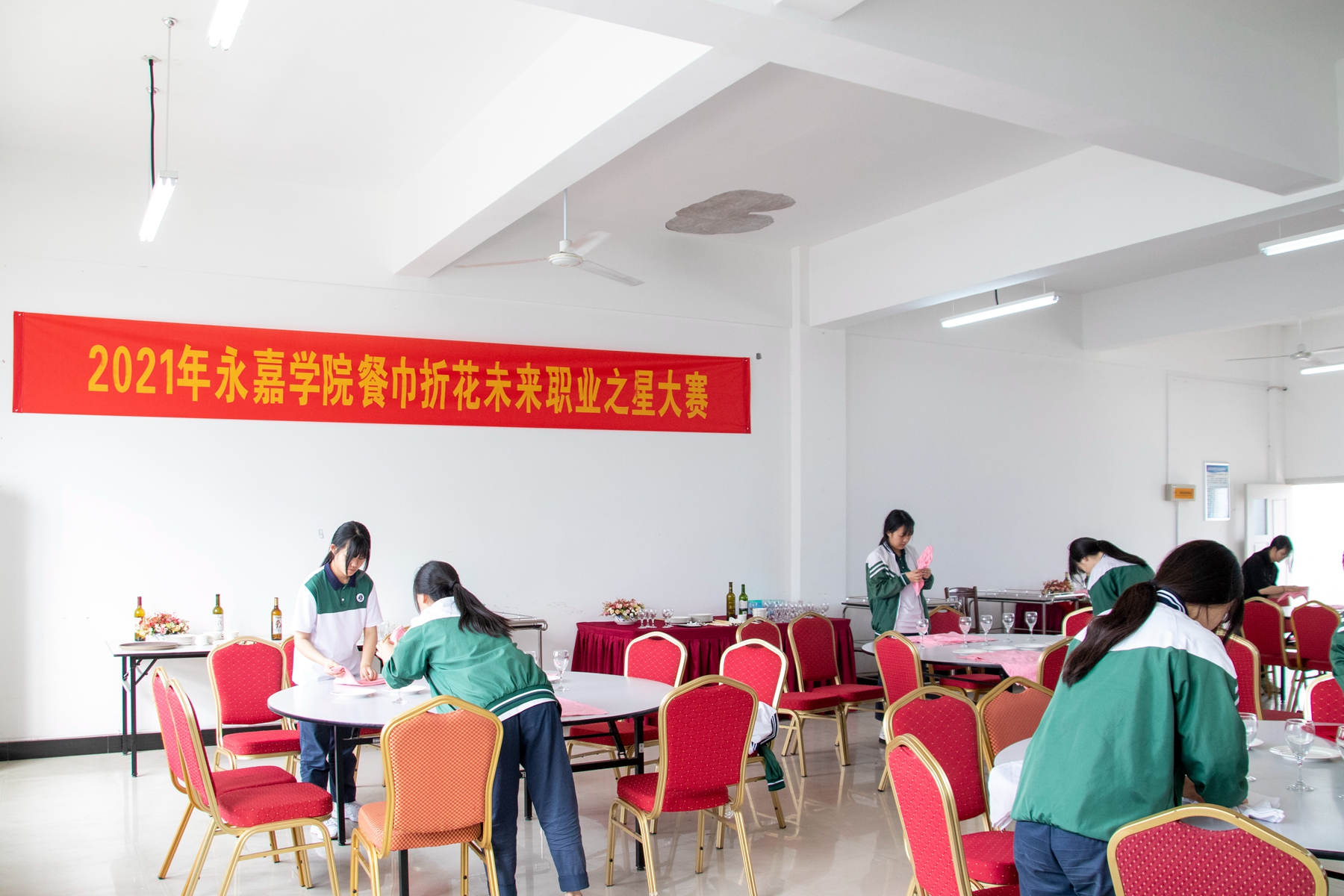 2036年，管家婆精准免费大全的未来展望2021年管家婆最准的资枓