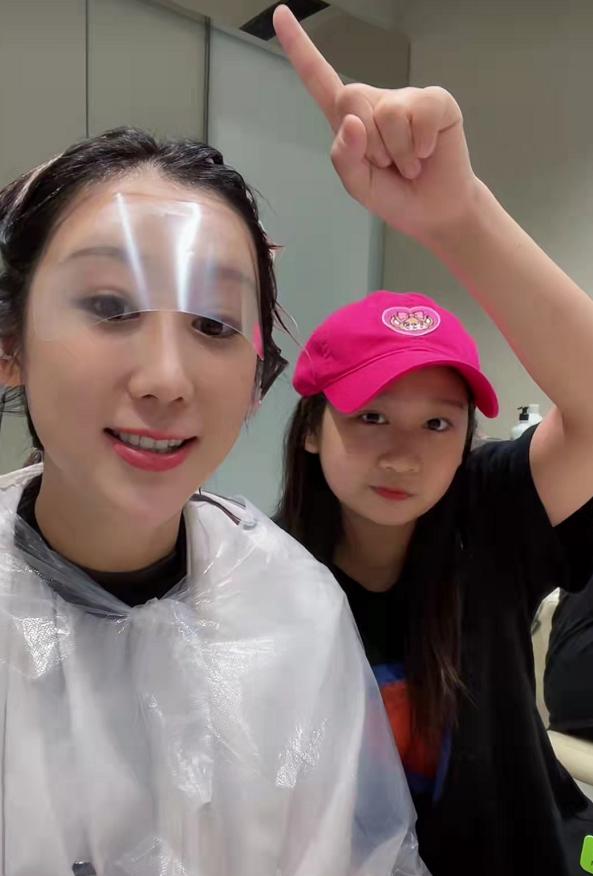 揭秘香港晚六开彩，一场文化与科技交织的奇妙之旅香港晚六开彩开奖结果38期查询