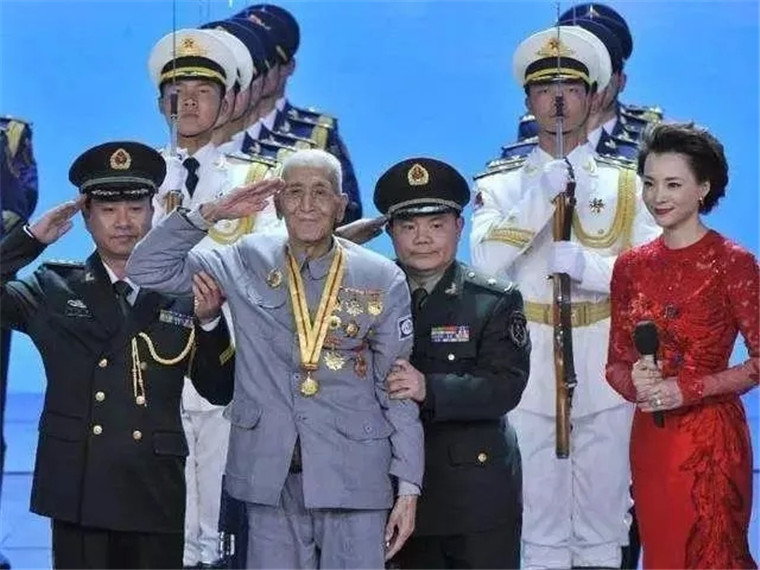 470万人的共同见证，一场震撼人心的现场直播盛宴4777777现场直播开奖记录下载