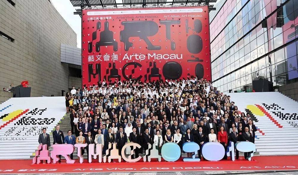 揭秘新澳门十二生肖开将，传统与现代交织的娱乐盛宴2021澳门十二生肖开奖时间